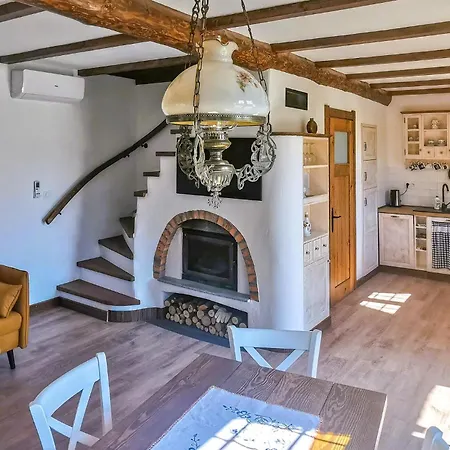 Tatil Evi Beautiful In With Wifi Kopalino